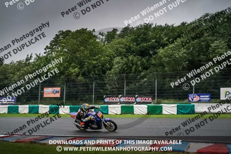 enduro digital images;event digital images;eventdigitalimages;mallory park;mallory park photographs;mallory park trackday;mallory park trackday photographs;no limits trackdays;peter wileman photography;racing digital images;trackday digital images;trackday photos